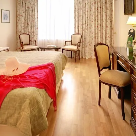 Corfu Palace Szálloda 5*