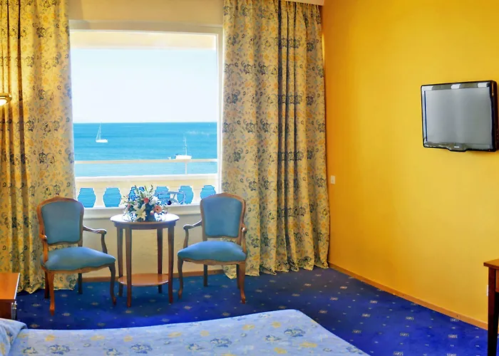 Corfu Palace Отель